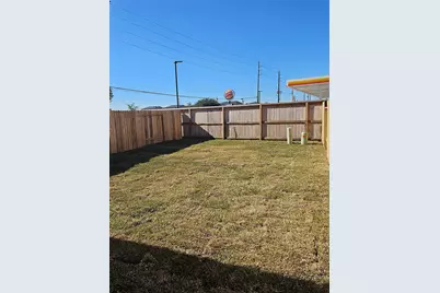 5207 Shallowhurst Lane, Katy, TX 77449 - Photo 11