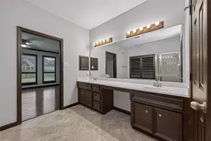 15914 Maple Shores, Houston, TX 77044 - Photo 17