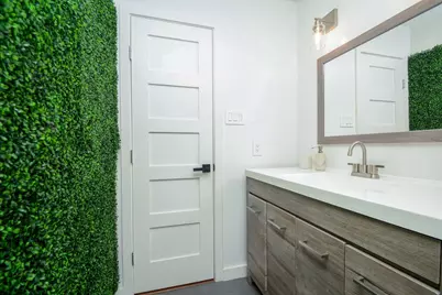 9514 Tarragon Lane, Houston, TX 77036 - Photo 11