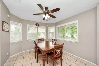 9634 Thistle Trail Drive, Houston, TX 77070 - Photo 9