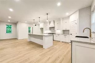 703 Short Mill Run, Montgomery, TX 77316 - Photo 5