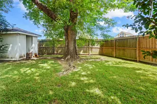 5521 Pecos St, Dickinson, TX 77539 - Photo 13