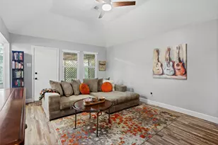 5521 Pecos St, Dickinson, TX 77539 - Photo 3