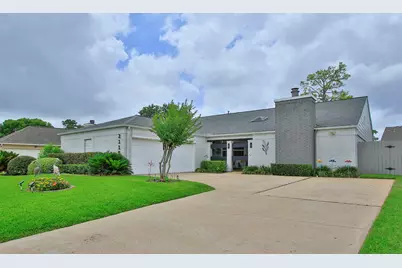2110 Woodland Park Drive, Houston, TX 77077 - Photo 9