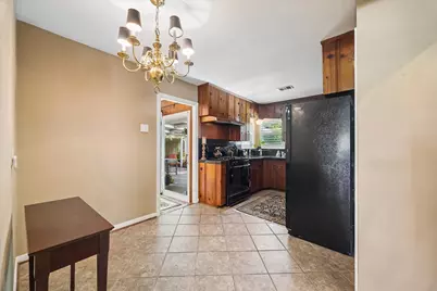 4712 Glenmont Street, Bellaire, TX 77401 - Photo 9