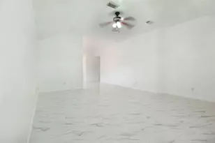 7103 Bryton Park Dr, Houston, TX 77083 - Photo 5