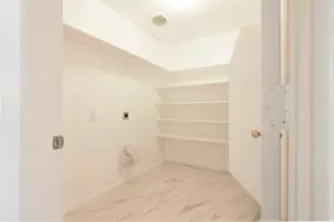 7103 Bryton Park Dr, Houston, TX 77083 - Photo 9