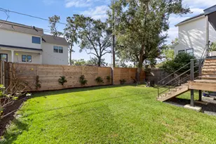 1110 Grovewood Ln, Houston, TX 77008 - Photo 45