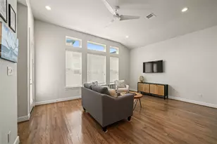 502 W Donovan St, Houston, TX 77091 - Photo 15