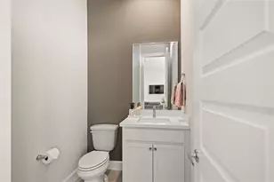 502 W Donovan St, Houston, TX 77091 - Photo 19