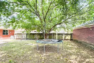 5422 Quail Cove Ln, Houston, TX 77053 - Photo 25