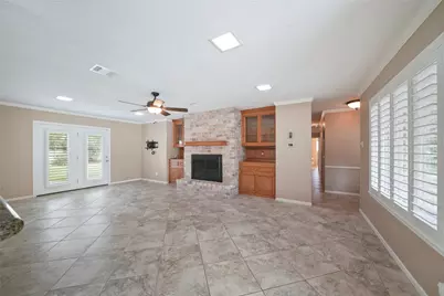 28914 Pine Hill Drive, Shenandoah, TX 77381 - Photo 5