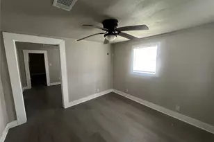 1337 W Procter St, Port Arthur, TX 77640 - Photo 5