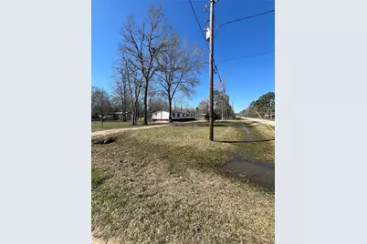 11 County Road 2803, Cleveland, TX 77327 - Photo 21