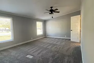 11 County Rd 2803, Cleveland, TX 77327 - Photo 15