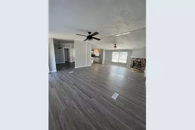 11 County Road 2803, Cleveland, TX 77327 - Photo 9