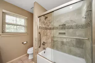 2307 Stephens Grant Dr, Sugar Land, TX 77479 - Photo 21