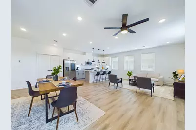 8317 Springwood Canyon Lane, Houston, TX 77055 - Photo 3