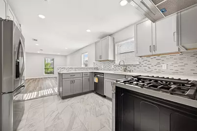 6034 Autumn Forest Drive, Houston, TX 77092 - Photo 15