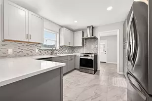 6034 Autumn Forest Dr, Houston, TX 77092 - Photo 11
