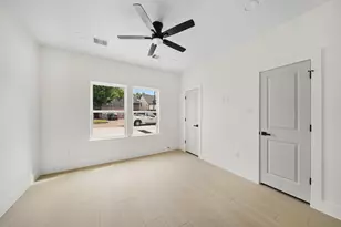 4314 Stassen St, Houston, TX 77051 - Photo 7