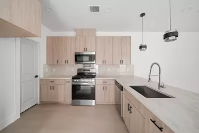 4314 Stassen Street #A, Houston, TX 77051 - Photo 5