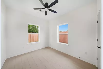 4314 Stassen Street #A, Houston, TX 77051 - Photo 9