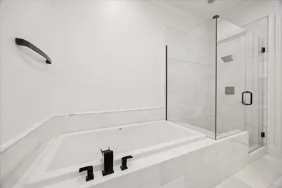 3850 Glen Arbor Drive, Houston, TX 77025 - Photo 17