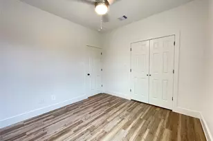 7819 Angus St, Houston, TX 77028 - Photo 13