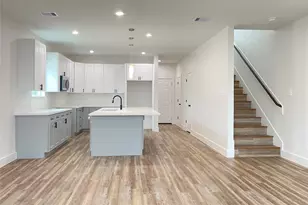 7819 Angus St, Houston, TX 77028 - Photo 3