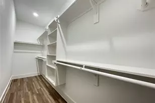 7819 Angus St, Houston, TX 77028 - Photo 17