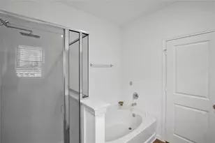 234 Pine cavern dr, Conroe, TX 77378 - Photo 17