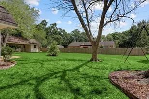 105 Ridgemont Dr, Alvin, TX 77511 - Photo 25