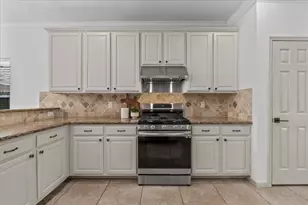 3721 Pinehurst Dr, Pearland, TX 77581 - Photo 9