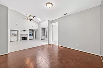 5218 Palmetto Street, Bellaire, TX 77401 - Photo 17