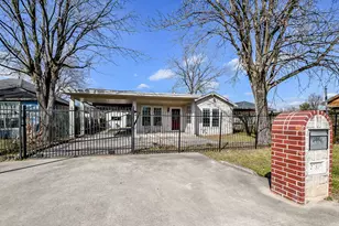 2237 Cromwell St, Houston, TX 77093 - Photo 9