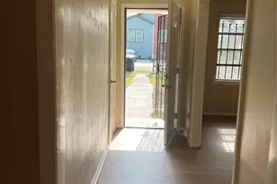 5125 Ricky St, Houston, TX 77033 - Photo 17