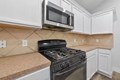 5014 Creekbridge Court, Spring, TX 77379 - Photo 13