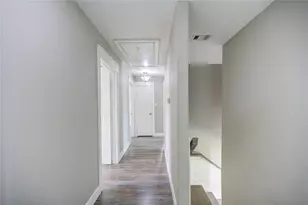 303 Old Bayou Dr, Dickinson, TX 77539 - Photo 35