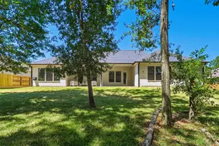 219 Old Pnes Ln, Magnolia, TX 77354 - Photo 49