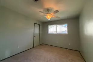 15518 Torry Pines Rd, Houston, TX 77062 - Photo 19
