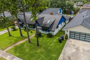 6518 Kury Ln, Houston, TX 77008 - Photo 7