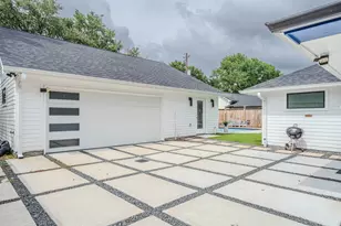 6518 Kury Ln, Houston, TX 77008 - Photo 33