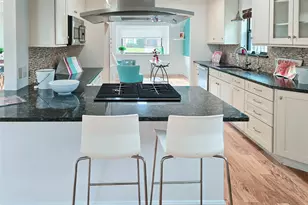 6518 Kury Ln, Houston, TX 77008 - Photo 5