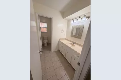 2807 Kenross Street, Houston, TX 77043 - Photo 13