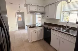 2807 Kenross St, Houston, TX 77043 - Photo 5