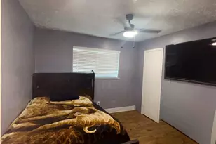 6803 Marta Dr, Houston, TX 77083 - Photo 9