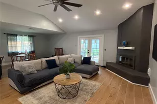 6803 Marta Dr, Houston, TX 77083 - Photo 3