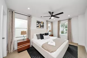 1111 E 27th St, Houston, TX 77009 - Photo 31