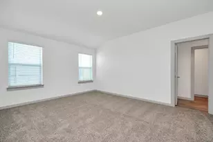 1114 Hughes Crossing Dr, Arcola, TX 77583 - Photo 15